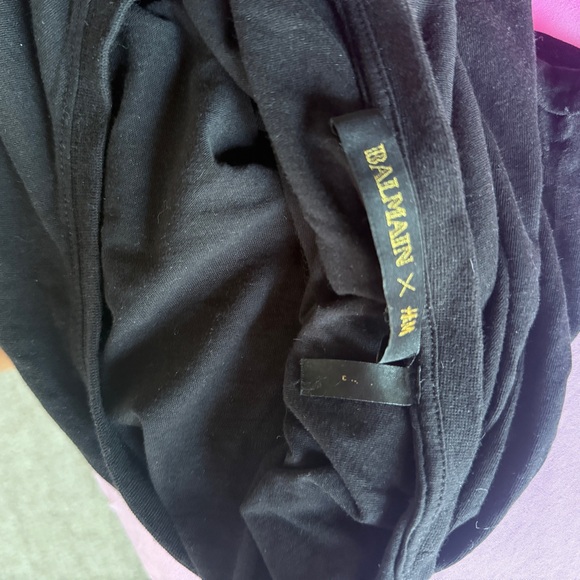 Balmain x H&M Black T-Shirt for Women - Picture 5 of 6
